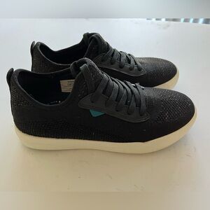 Vessi Weekend, Asphalt Black, Waterproof Shoes, Mens 8, Women's 7